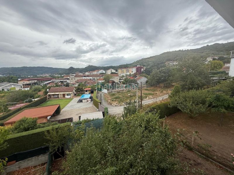 Foto 3342f9b0-0622-4cb1-adda-6836d5ba7778. Chalet en San Rosendo Ourense