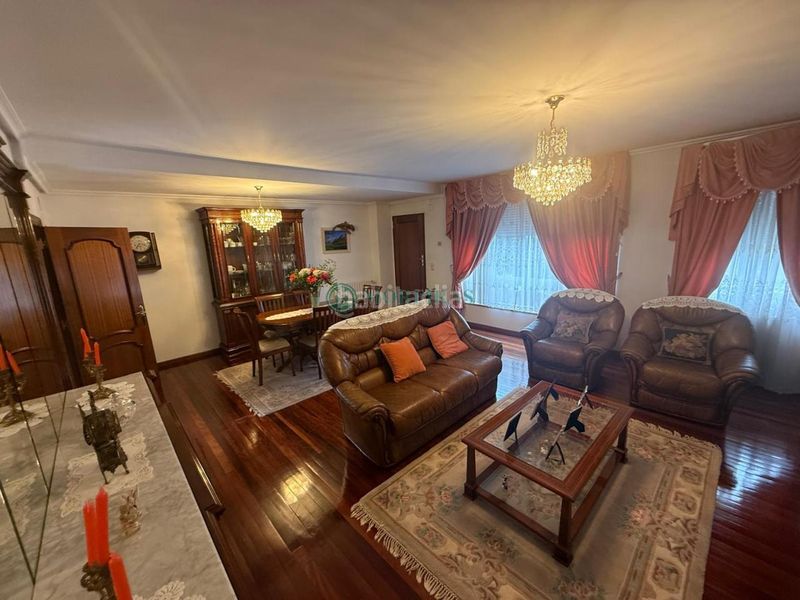 Foto 8bbf5edc-508c-4a8a-831e-74308de5c25b. Chalet en San Rosendo Ourense