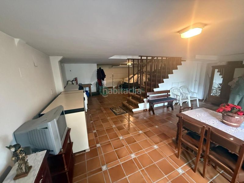 Foto 98342c13-7a30-45e4-9a50-8d90a112956c. Chalet en San Rosendo Ourense