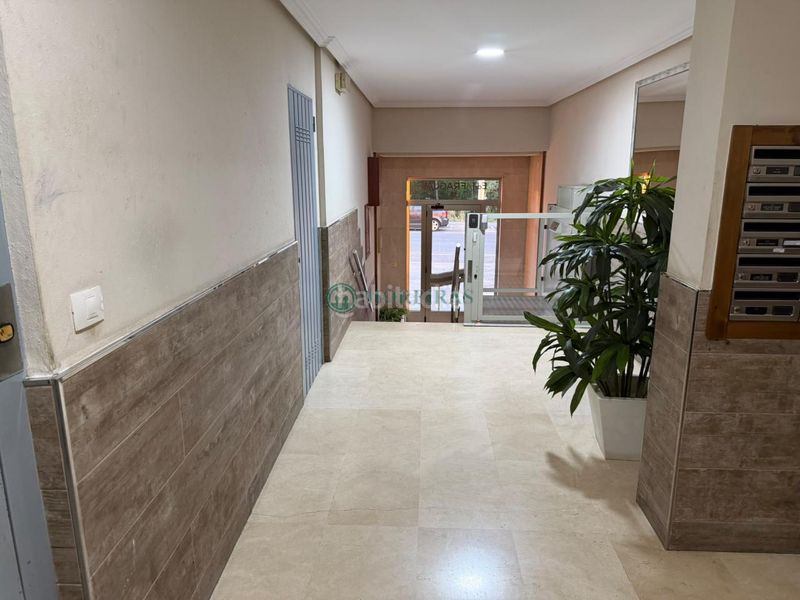 Foto 06976b67-c4e1-47f4-bfa7-8b4dbca23829. Zweistöckige wohnung mit heizung in Carballiño (O)