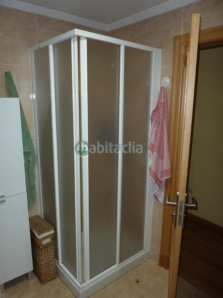 Foto 330e6a6f-3b44-47a3-b6a3-6e719ab861c8. Pis amb calefacció aparcament a Centro Ourense