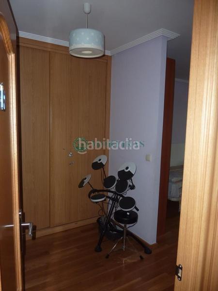 Foto a3057217-4509-450d-a947-6ffc3f8d42f7. Piso en Centro Ourense
