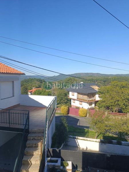 Foto 91ece404-a373-49a1-a504-6b34bb5386ad. House with heating parking in Pereiro de Aguiar (O)