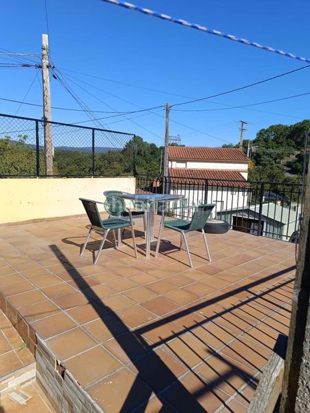 Foto b7817c86-070d-48ae-958e-b0be9336a8cd. House with heating parking in Pereiro de Aguiar (O)