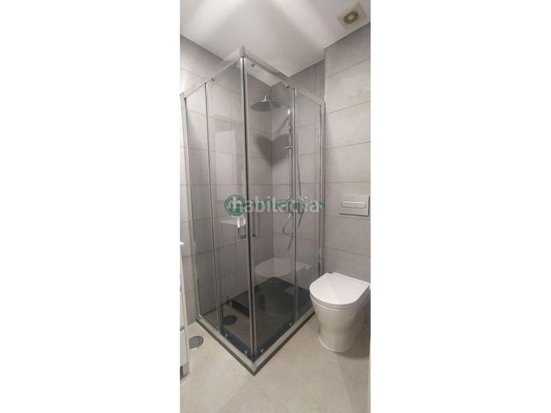 Foto 522b43cd-63e5-4897-b6a2-c96e70dcd246. Piso en Centro Ourense