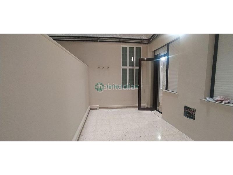 Foto 788d8640-3a98-408f-af48-8cef3f6fd8b5. Piso en Centro Ourense