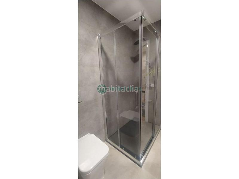 Foto baed9ebc-d6c7-4bc2-9865-502aa0877468. Piso en Centro Ourense