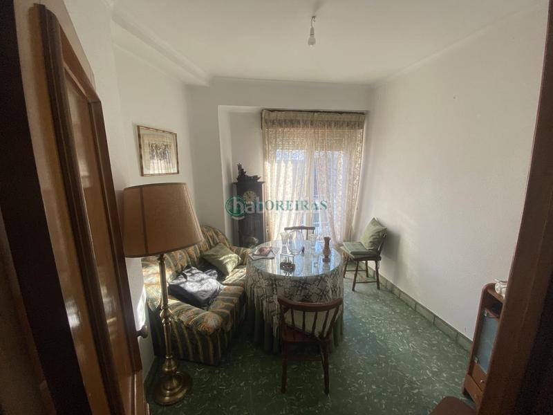 Foto 59b30a44-3e05-457f-bb81-a17384ce6d8c. Piso en Centro Ourense