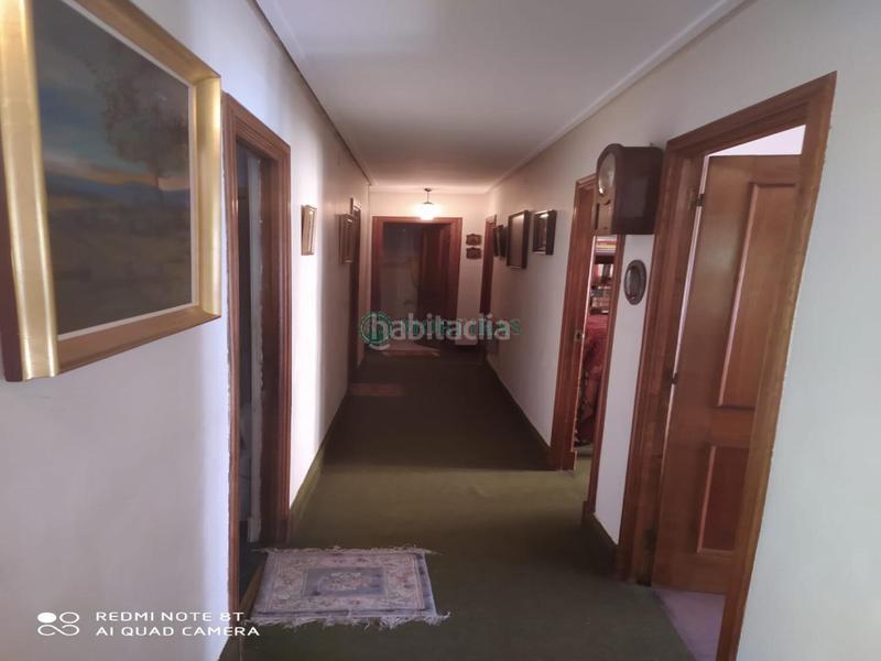 Foto 9fa0424f-3fa4-438d-8fbb-da64e8c54355. Piso en Centro Ourense