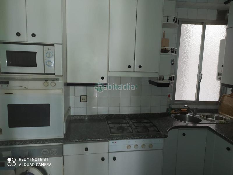 Foto ca06eb16-eaf7-437b-83b5-7d96d6dec998. Piso en Centro Ourense