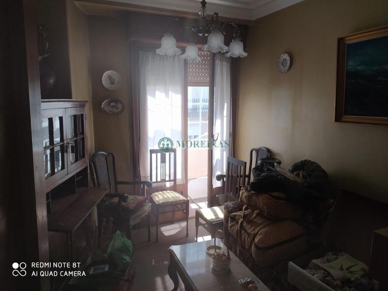 Foto e8541319-8182-4ae6-a5b1-0b3020401191. Piso en Centro Ourense