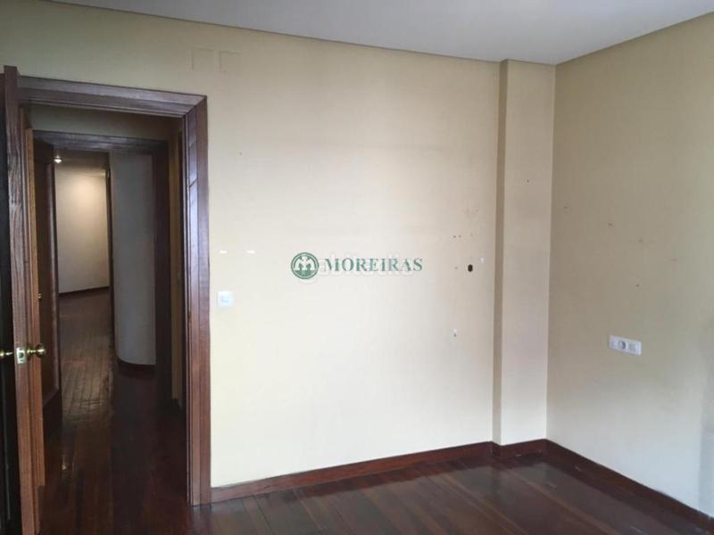 Foto 386193dc-a90c-4229-b863-2dff6bf6c79b. Pis amb calefacció aparcament a Centro Ourense