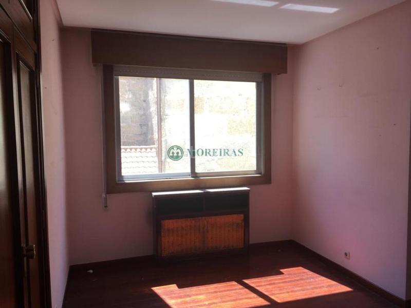 Foto 712af686-4371-49fd-9ae6-9cd2f9c5a2ee. Pis amb calefacció aparcament a Centro Ourense