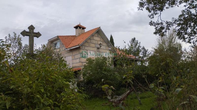 Foto 84e404b0-7ca7-4962-8389-c12fe8e36163. Casa en San Cibrao das Viñas