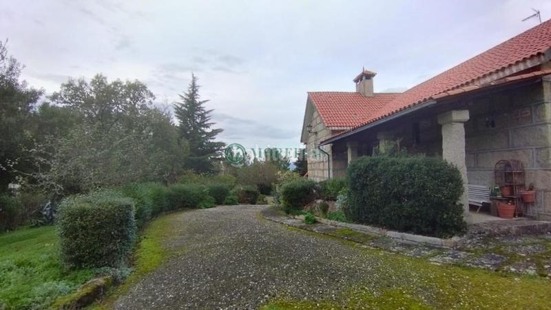 Foto ee435948-bdf3-4dbd-8081-b56b00e1b9da. Casa en San Cibrao das Viñas