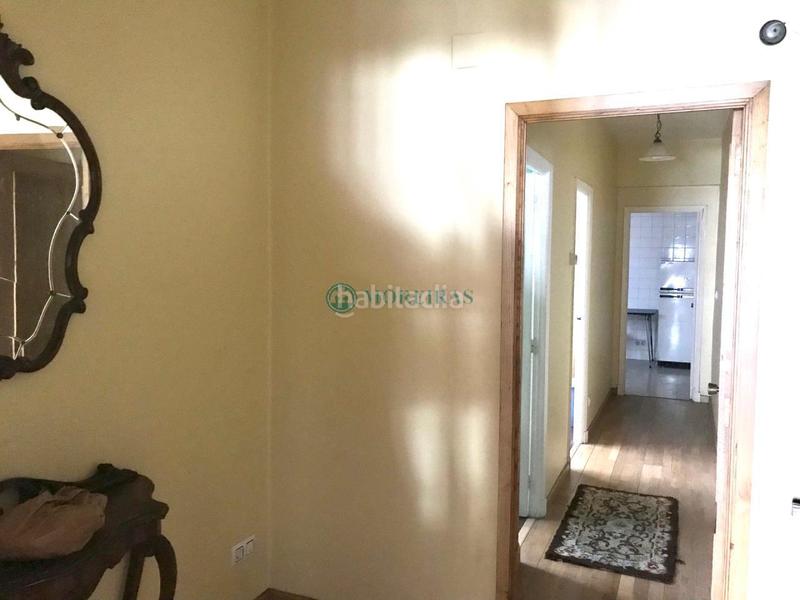 Foto b062a800-22df-45fa-b68e-160bea39b5b8. Appartamento con riscaldamento in Centro Ourense
