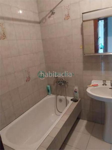 Foto c9eaf919-fb2f-4a24-b0cb-69aafbc522c6. Appartement avec chauffage dans Ventiun Ourense