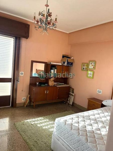 Foto 6463fe8a-20ce-4705-a5ec-0f774752b06e. Maison avec chauffage parking dans San Rosendo Ourense