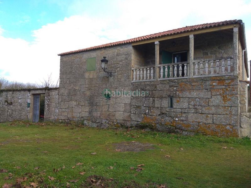 Foto 6f4f769b-a810-40b6-b3dc-f9c810c552a3. Masia amb calefacció a Punxín