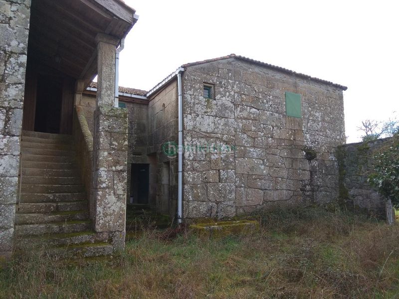 Foto a2049461-5eef-43cd-94a2-e45b66727da5. Masia amb calefacció a Punxín