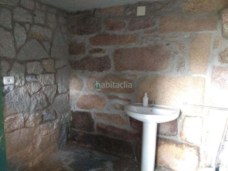 Foto b2f6bc3b-ff11-44d0-9744-eb8289e96ead. Masia amb calefacció a Punxín