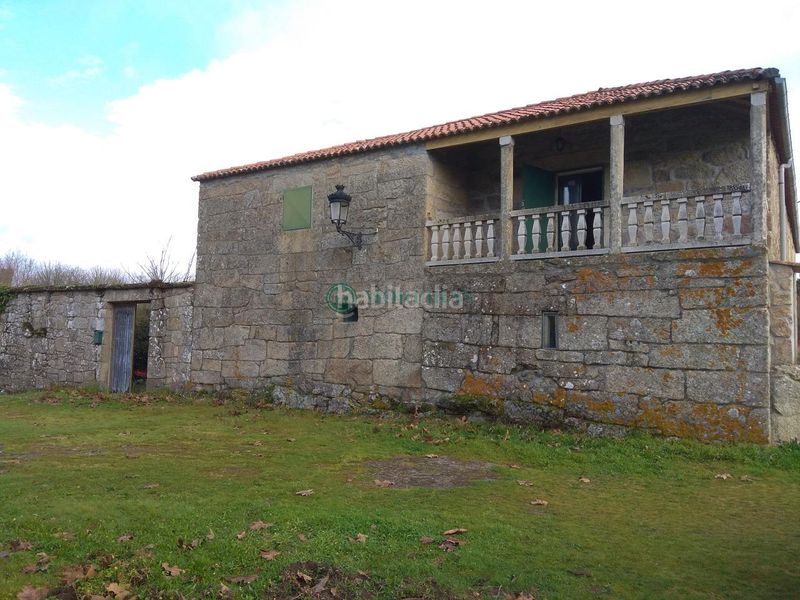Foto fc0e090c-b3a5-4062-83fa-9df605ad5bba. Masia amb calefacció a Punxín