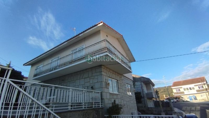 Foto c89e736a-a772-4513-b030-43e252d49b0f. Xalet amb calefacció aparcament a Ventiun Ourense