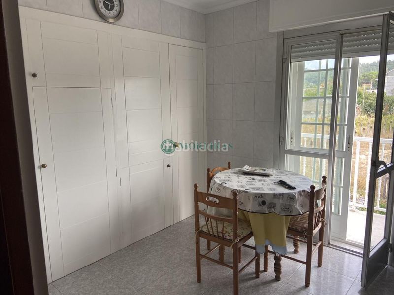 Foto 60189cf5-cf5d-454a-9e80-fe3ebf4541f9. Casa amb calefacció aparcament a Mariñamansa Ourense