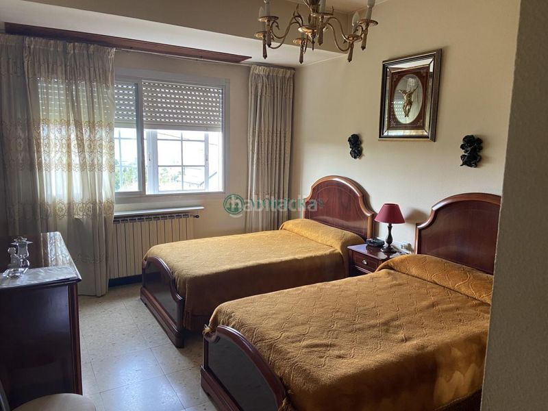 Foto a22bab4f-e002-48ce-830c-709537e5d9f2. Casa amb calefacció aparcament a Mariñamansa Ourense