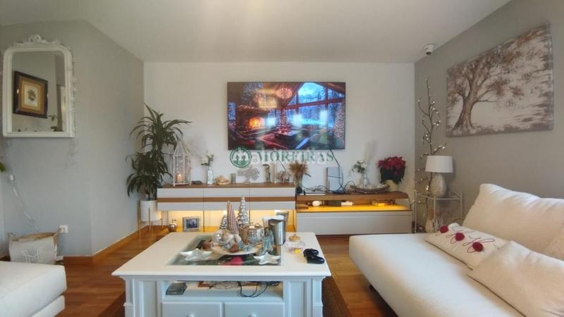 Foto 1b45b01b-d7a1-4ed3-aa92-33239f64dbb2. Xalet amb calefacció aparcament piscina a Pereiro de Aguiar (O)