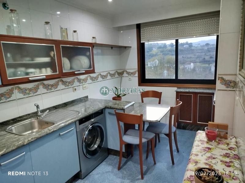 Foto a6942153-b53a-4b58-8770-8550bcc2d87b. Appartement avec chauffage parking dans Mariñamansa Ourense