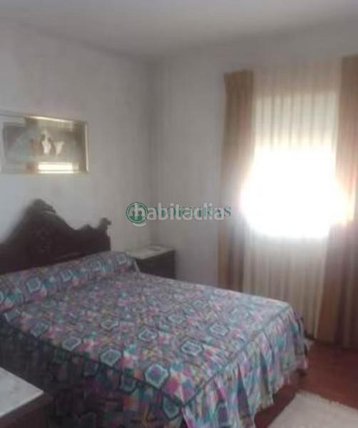 Foto 10b13cc9-8bf3-4956-81c5-e236d0bc5fdf. Casa amb calefacció a Peroxa (A)