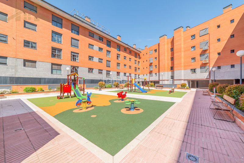 Foto 0802ad45-af92-4501-8220-ca47164f0e0a. Pis amb calefacció aparcament piscina a San José-Buenos Aires Pinto