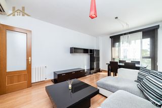 Flat  Calle de nicolás fuster. Piso en venta en nicolas fuster 13, la cristina, pinto