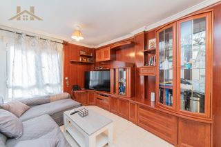 Dúplex  Calle de santa juana. Dúplex de 4 dormitorios con garaje y trastero en pleno centro de