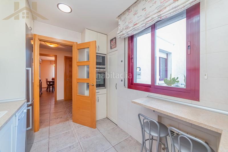 Foto 2bccf78f-f92f-49b0-9666-bd8eb4820ff9. Piso dúplex en venta – 3 dormitorios y garaje en Pinto