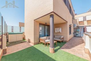 Attique  Calle ruperto chapí. Ático dúplex con 3 dormitorios, gran terraza y 3 plazas de garaj