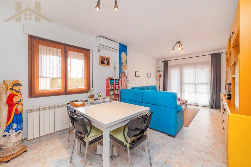 Foto 5efe8449-acb5-4caa-a198-85b42a26d72d. Àtic amb calefacció aparcament a Parque Europa-Los Pitufos Pinto