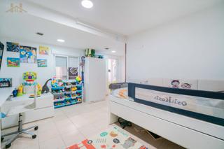 Maison jumelée  Calle tirso de molina. Casa/chalet adosado en venta en calle tirso de molina 14, parque