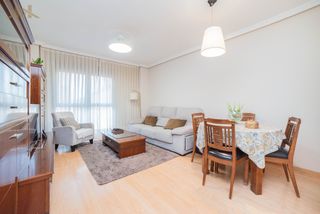 Pis  Calle de nicol�s fuster. Piso en venta en calle de nicol�s fuster 13, la cristina, pinto