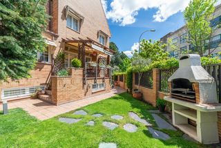 Casa aparellada  Calle portugal. Casa / chalet pareado en venta en calle portugal 8, parque europ