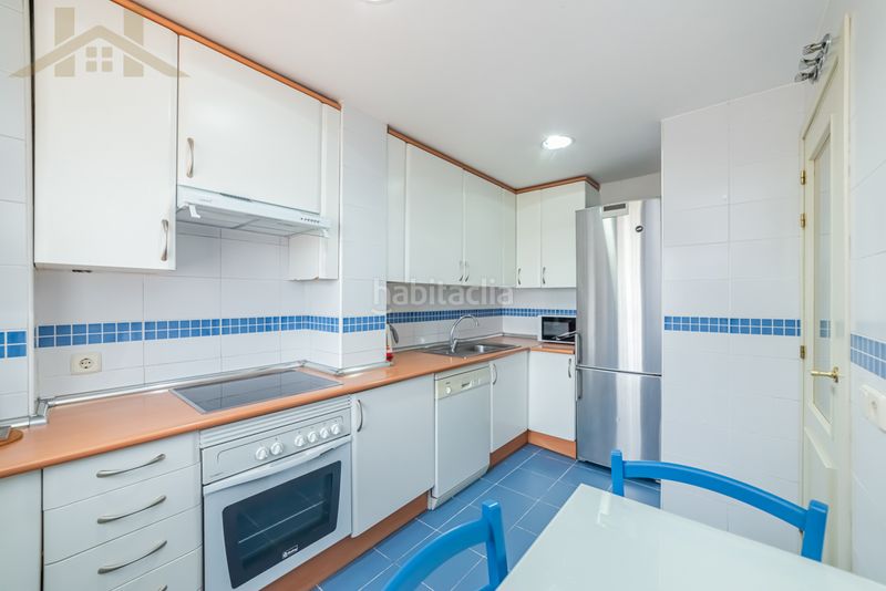 Foto 0c609fb6-73dd-4ce7-9987-bbfdca0973bd. Dúplex amb calefacció aparcament piscina a puerta Pinto-valparaíso Pinto