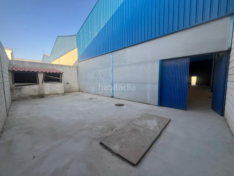 Foto da7f6d13-acf1-4a6d-a49e-a85bff4eb571. Rent business premise in Entrada-Gasolineras Ocaña