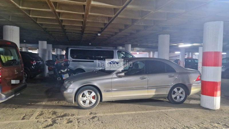 Foto dd2b3fd2-5c50-4597-bb57-737e3355a7ff. Parking coche garaje en venta . en Calella