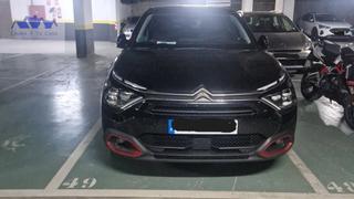 Parking voiture  Costa brava. Garaje en venta en poblenou.
