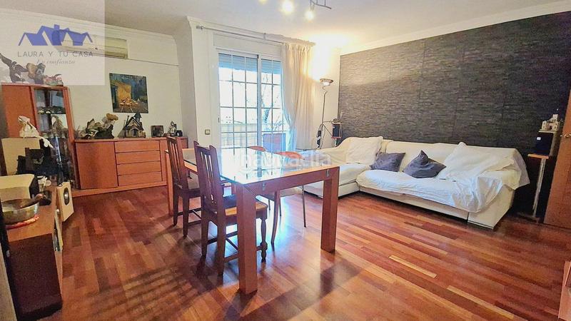 Foto 434d8034-6a92-4032-90e7-3a3dfbc4e9a0. Piano terra con riscaldamento in Ajuntament-Maragall Ripollet