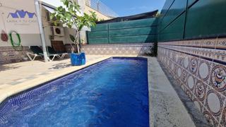 Casa a Garbi. Casa en venta en centre, 5 dormitorios.
