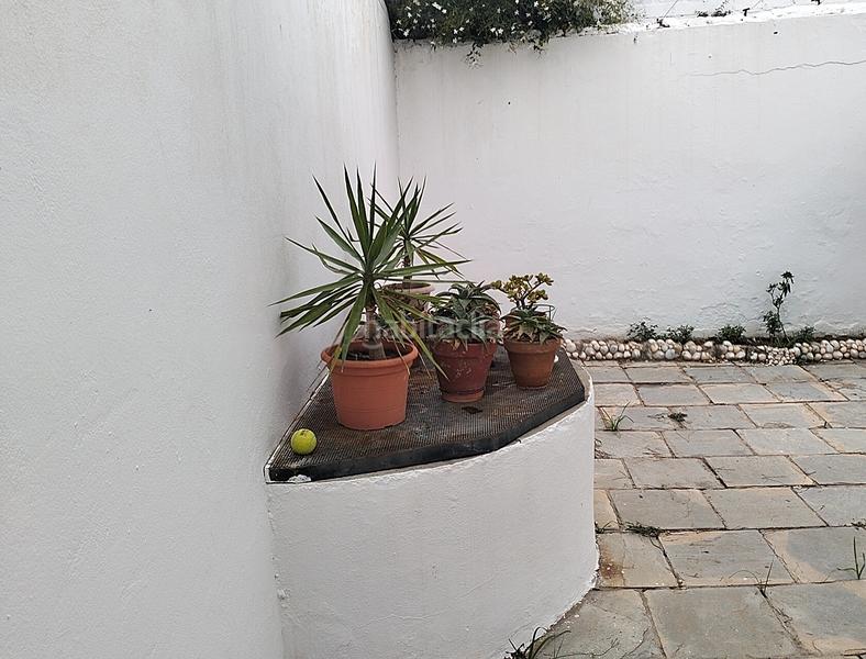 Foto 2c553e2c-feba-451f-a1d4-a3bdaa7afd7d. House in calle pi y margall 26 in Puente Mayorga-Campamento San Roque