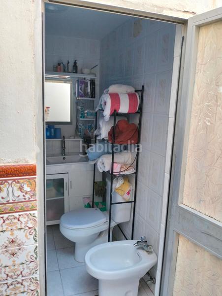 Foto e755144d-596a-4173-b6eb-f3ea358b05be. Maison jumelée dans calle torres quevedo 33 dans Mondejar-Junquillos Línea de la Concepción (La)