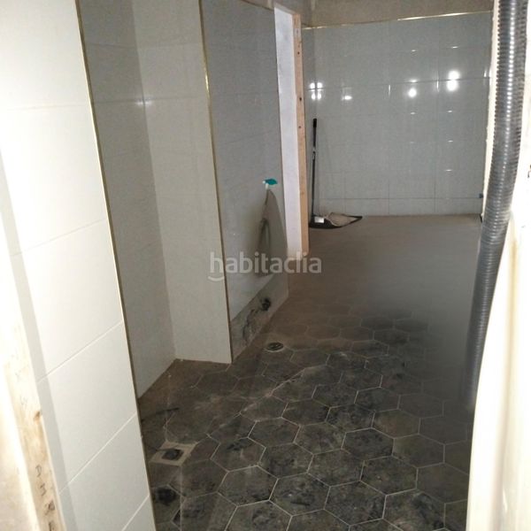 Foto 908bb76a-733f-4719-b2cd-e52927a2a4a1. Pis a calle real 24 a Centro-San Felipe-Huerta Fava Línea de la Concepción (La)